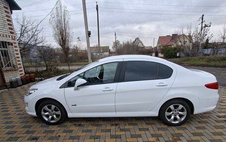 Peugeot 408 I рестайлинг, 2016 год, 820 000 рублей, 2 фотография