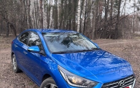 Hyundai Solaris II рестайлинг, 2018 год, 1 650 000 рублей, 3 фотография