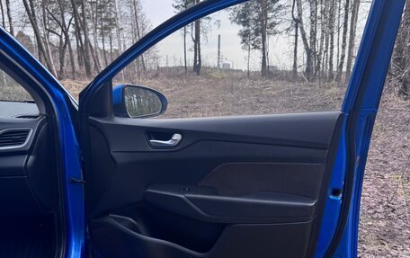 Hyundai Solaris II рестайлинг, 2018 год, 1 650 000 рублей, 8 фотография