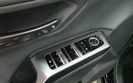 Toyota RAV4, 2026 год, 4 830 000 рублей, 24 фотография