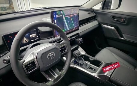 Toyota RAV4, 2026 год, 4 830 000 рублей, 17 фотография