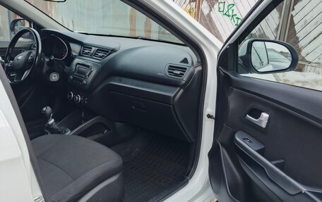 KIA Rio III рестайлинг, 2014 год, 850 000 рублей, 12 фотография