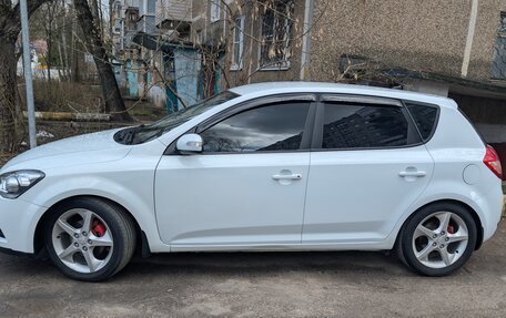 KIA cee'd I рестайлинг, 2012 год, 840 000 рублей, 2 фотография