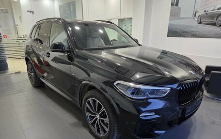 BMW X5, 2021 год, 8 600 000 рублей, 2 фотография