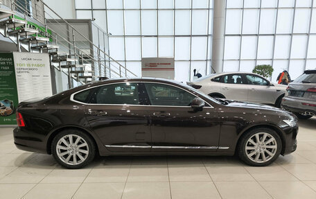 Volvo S90 II рестайлинг, 2017 год, 2 680 000 рублей, 4 фотография