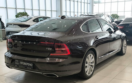 Volvo S90 II рестайлинг, 2017 год, 2 680 000 рублей, 5 фотография