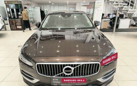 Volvo S90 II рестайлинг, 2017 год, 2 680 000 рублей, 2 фотография