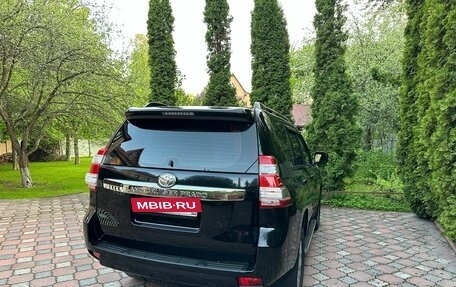 Toyota Land Cruiser Prado 150 рестайлинг 2, 2014 год, 4 250 000 рублей, 5 фотография