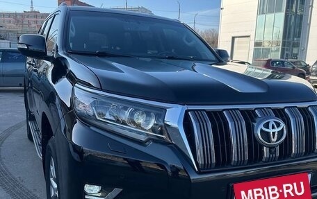 Toyota Land Cruiser Prado 150 рестайлинг 2, 2018 год, 4 899 000 рублей, 10 фотография