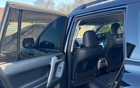 Toyota Land Cruiser Prado 150 рестайлинг 2, 2018 год, 4 899 000 рублей, 17 фотография