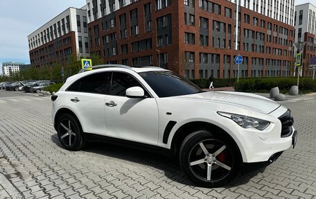 Infiniti FX II, 2012 год, 1 890 000 рублей, 2 фотография