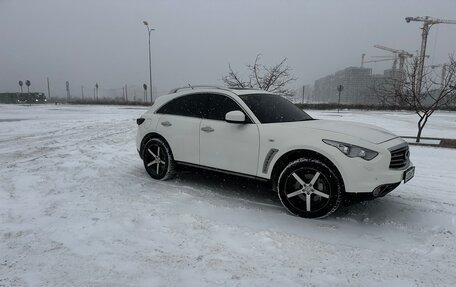 Infiniti FX II, 2012 год, 1 890 000 рублей, 20 фотография