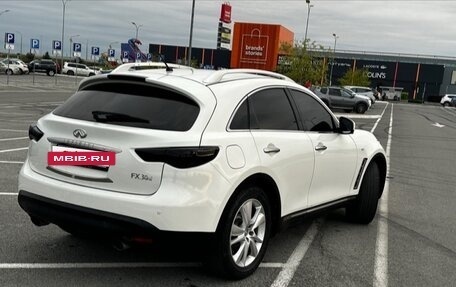 Infiniti FX II, 2012 год, 1 890 000 рублей, 39 фотография