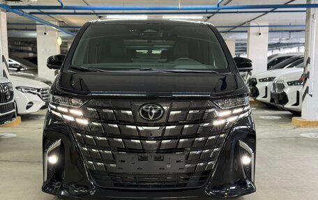 Toyota Alphard, 2024 год, 12 499 000 рублей, 12 фотография