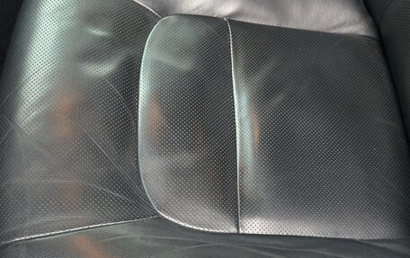 Toyota Land Cruiser 200, 2017 год, 4 500 000 рублей, 10 фотография