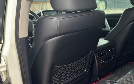 Toyota Land Cruiser 200, 2017 год, 4 500 000 рублей, 13 фотография