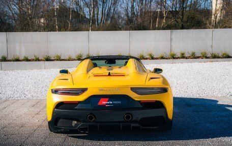 Maserati MC20, 2023 год, 35 700 000 рублей, 4 фотография