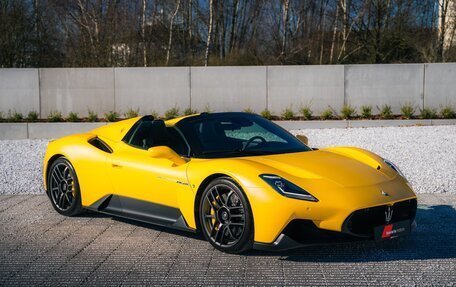 Maserati MC20, 2023 год, 35 700 000 рублей, 3 фотография
