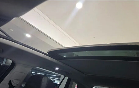 Volkswagen Tiguan II, 2023 год, 3 182 000 рублей, 14 фотография