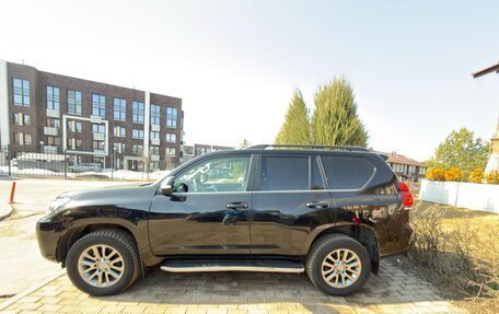 Toyota Land Cruiser Prado 150 рестайлинг 2, 2018 год, 3 700 000 рублей, 10 фотография