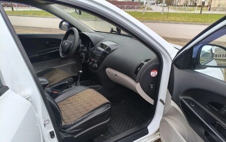 KIA cee'd I рестайлинг, 2008 год, 500 000 рублей, 22 фотография