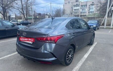 Hyundai Solaris II рестайлинг, 2021 год, 1 680 000 рублей, 6 фотография