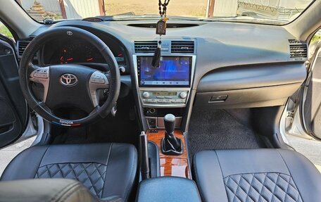 Toyota Camry, 2006 год, 1 150 000 рублей, 5 фотография