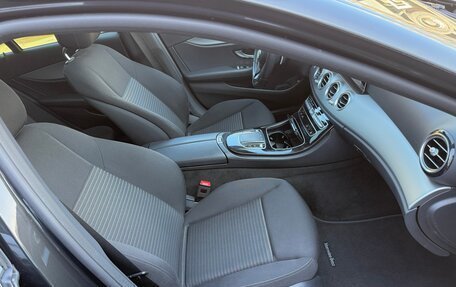 Mercedes-Benz E-Класс, 2021 год, 3 499 000 рублей, 9 фотография