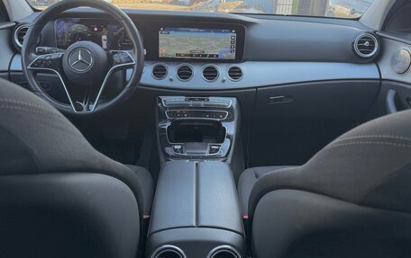 Mercedes-Benz E-Класс, 2021 год, 3 499 000 рублей, 11 фотография