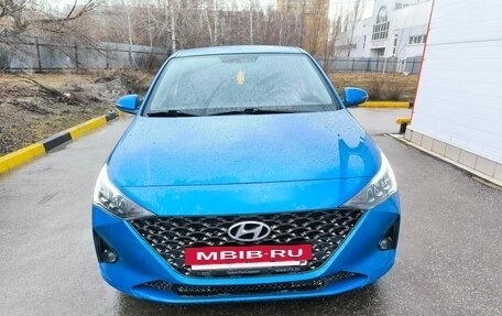 Hyundai Solaris II рестайлинг, 2020 год, 1 699 000 рублей, 2 фотография