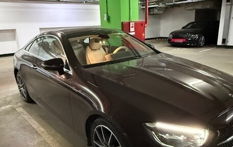 Mercedes-Benz E-Класс, 2021 год, 5 600 рублей, 4 фотография