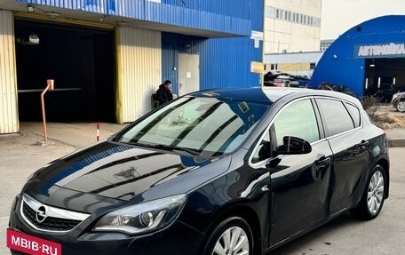 Opel Astra J, 2012 год, 450 000 рублей, 2 фотография