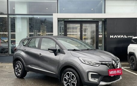 Renault Kaptur I рестайлинг, 2021 год, 1 849 990 рублей, 3 фотография
