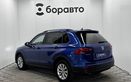 Volkswagen Tiguan II, 2020 год, 2 350 000 рублей, 4 фотография
