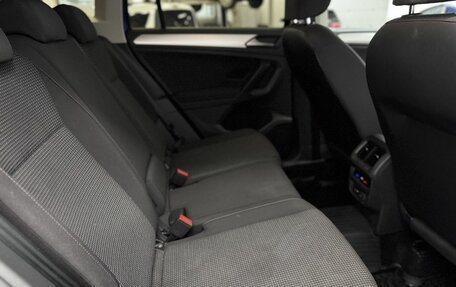 Volkswagen Tiguan II, 2020 год, 2 350 000 рублей, 16 фотография