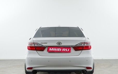 Toyota Camry, 2017 год, 3 989 999 рублей, 4 фотография