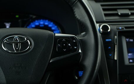 Toyota Camry, 2017 год, 3 989 999 рублей, 13 фотография