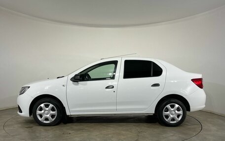 Renault Logan II, 2017 год, 800 000 рублей, 2 фотография