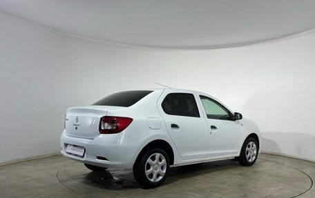 Renault Logan II, 2017 год, 800 000 рублей, 4 фотография