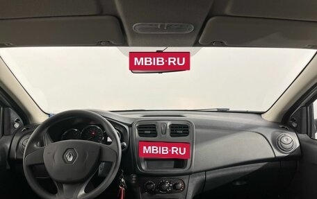 Renault Logan II, 2017 год, 800 000 рублей, 7 фотография