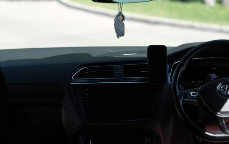 Volkswagen Tiguan II, 2018 год, 1 900 000 рублей, 6 фотография