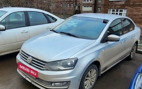Volkswagen Polo VI (EU Market), 2015 год, 1 150 000 рублей, 2 фотография