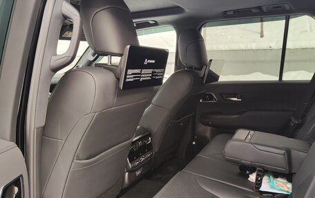 Toyota Land Cruiser, 2024 год, 10 900 000 рублей, 8 фотография