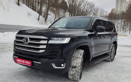 Toyota Land Cruiser, 2024 год, 10 900 000 рублей, 6 фотография