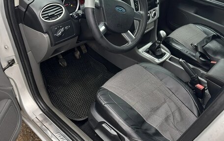 Ford Focus II рестайлинг, 2010 год, 549 000 рублей, 4 фотография