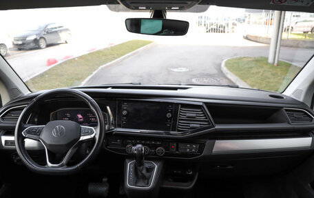 Volkswagen Multivan T6 рестайлинг, 2020 год, 5 499 000 рублей, 13 фотография