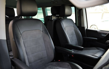 Volkswagen Multivan T6 рестайлинг, 2020 год, 5 499 000 рублей, 26 фотография