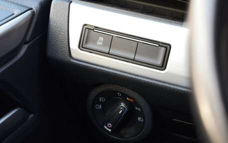 Volkswagen Multivan T6 рестайлинг, 2020 год, 5 499 000 рублей, 24 фотография