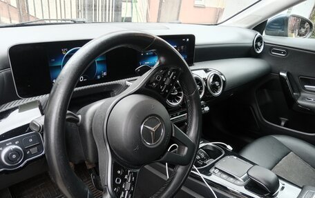 Mercedes-Benz CLA, 2020 год, 2 450 000 рублей, 1 фотография