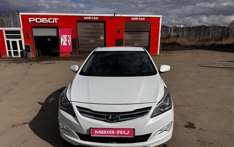 Hyundai Solaris II рестайлинг, 2016 год, 1 120 000 рублей, 1 фотография